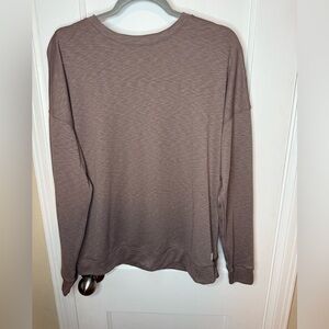 Vuori Top Womens Small Sunrise Crew Long Sleeve Pullover Mauve